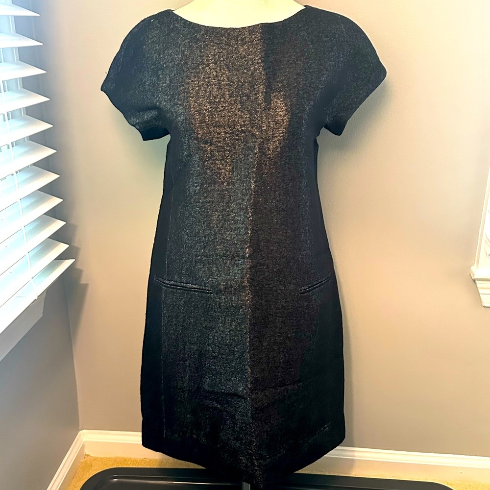 Theory dress with light sparkle detail
